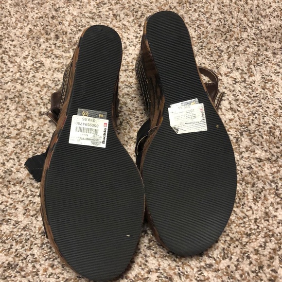 Aztec inspired wedges - Picture 4 of 4